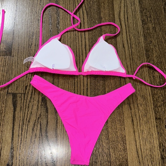 Hot Pink 2 Piece Women’s Triangle High Cut Bikini Swimsuit Set Size Large - Picture 4 of 13